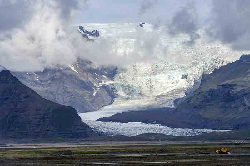 Islandia 119 - parque nacional Vatnajokull - glaciar Svinafellsjokull.jpg